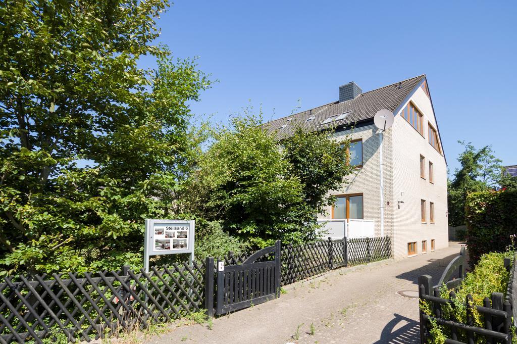 Christiansen Apartment *